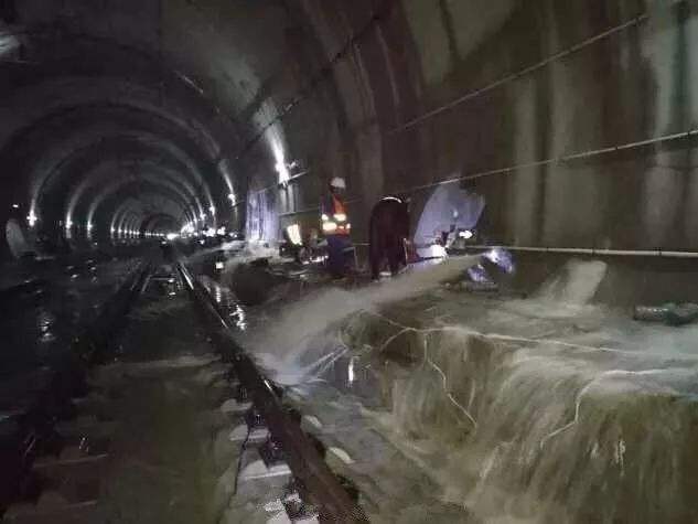 地铁隧道注浆堵漏流程[2套方案]1