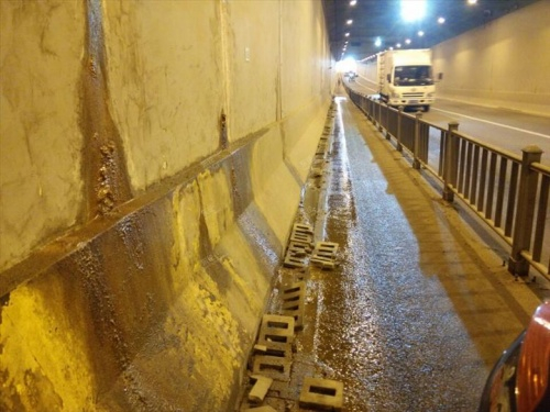 宁波某隧道防水堵漏工程施工案例1