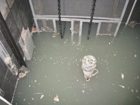 保利某小区电梯井防水堵漏施工案例
