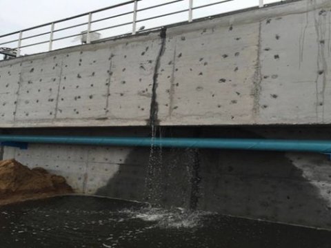 西安市灞桥区某污水处理厂防水堵漏施工案例