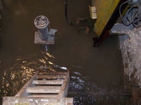 周口市某小区电梯基坑防水堵漏施工案例