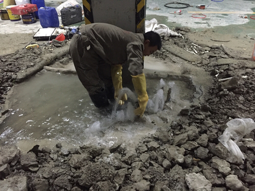 河北唐山市某地下室后浇带防水堵漏施工方案2