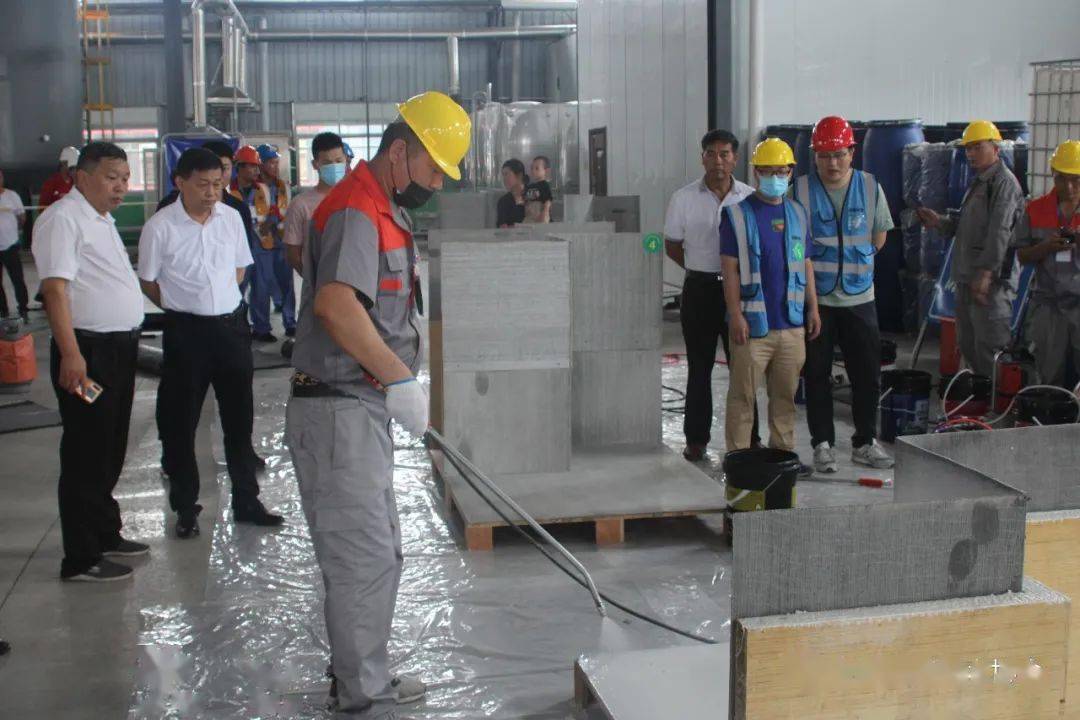 中国建筑防水行业职业技能大赛在项城成功举办，金汤堵漏受邀出席！18