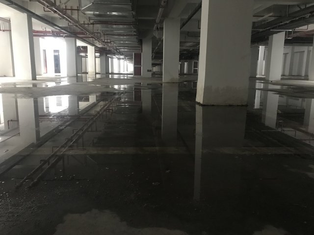 宁波某小区地下室堵漏项目